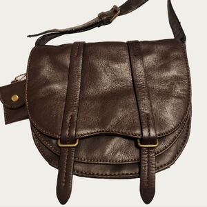 Double Buckle Espresso Brown Cow Leather/ PVC Trim Crossbody Bag EUC